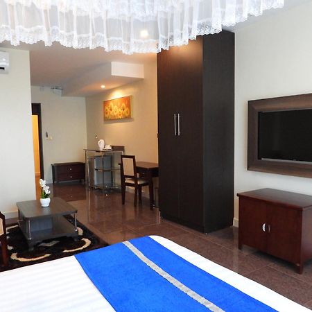 Koki Hotel 캄팔라 외부 사진