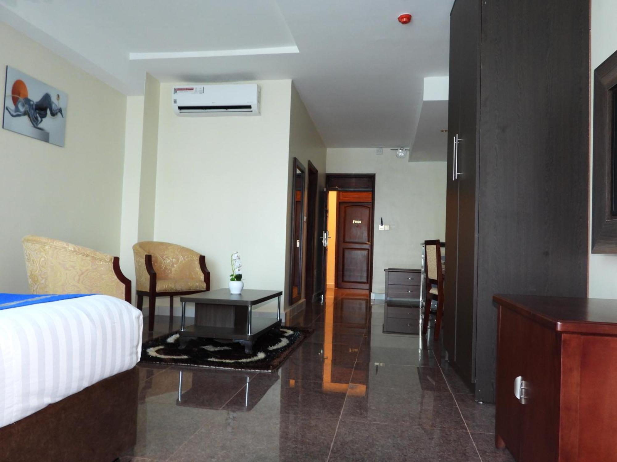 Koki Hotel 캄팔라 외부 사진
